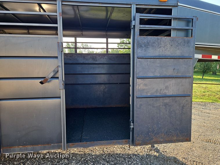 image for item DR8748 2016 Calico Trailers livestock trailer