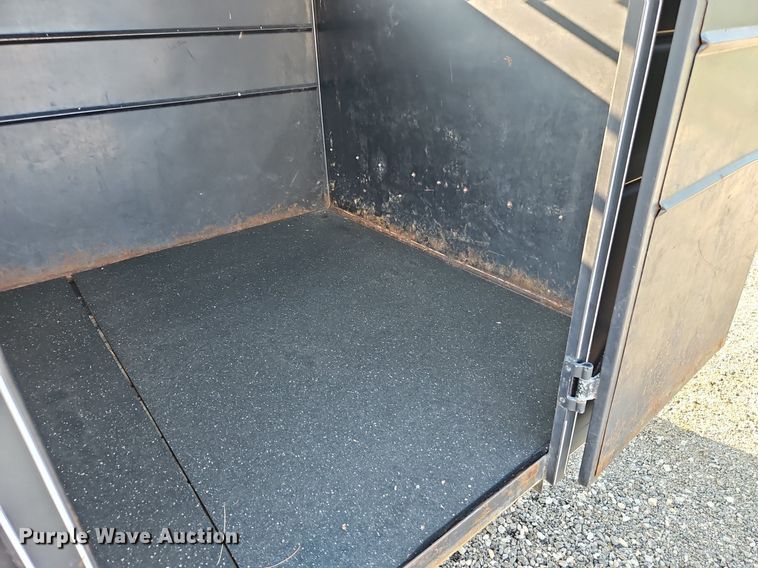 image for item DR8748 2016 Calico Trailers livestock trailer