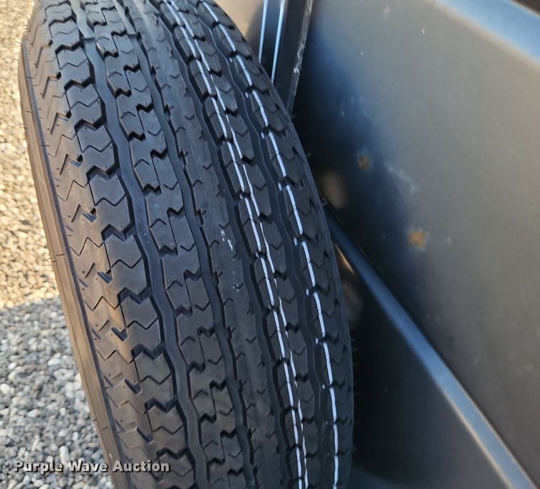 image for item DR8748 2016 Calico Trailers livestock trailer