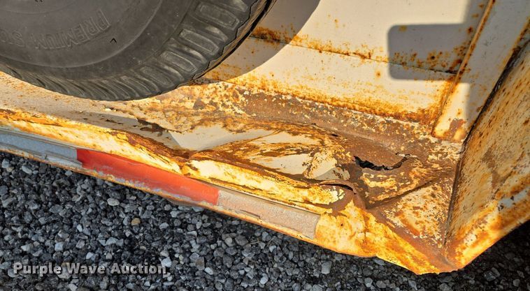 image for item DR8749 1978 W.W Trailer livestock trailer