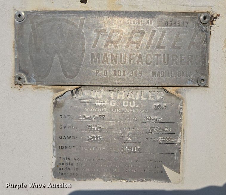 image for item DR8749 1978 W.W Trailer livestock trailer