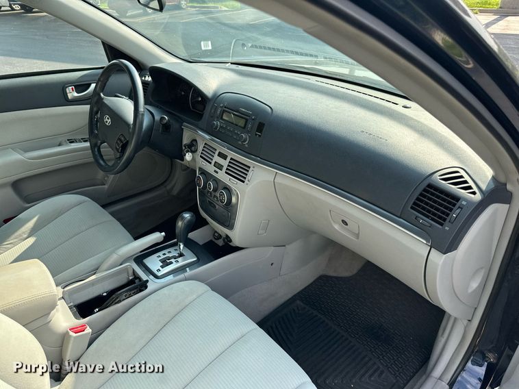 image for item DS4240 2008 Hyundai Sonata 