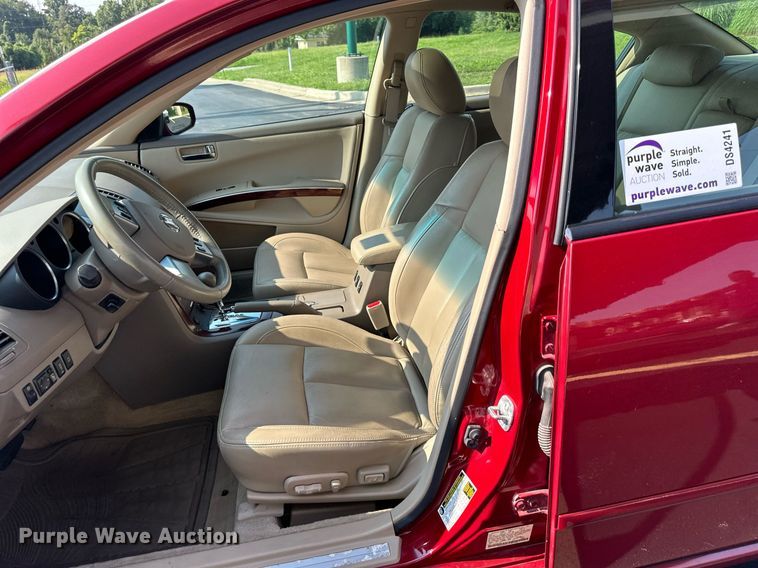 image for item DS4241 2007 Nissan Maxima 