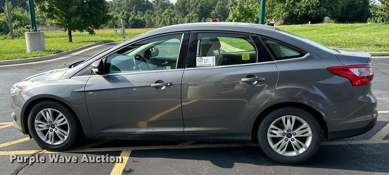image for item DS4242 2012 Ford Focus SEL 