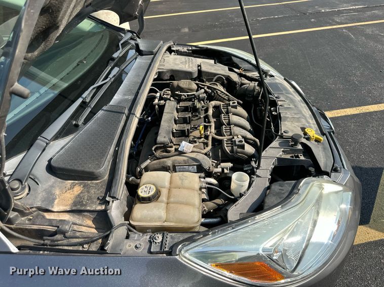 image for item DS4242 2012 Ford Focus SEL 