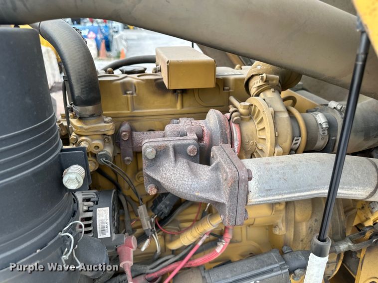 image for item DS4251 2018 Vermeer SC60TX stump grinder