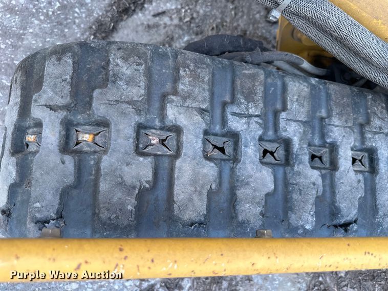 image for item DS4251 2018 Vermeer SC60TX stump grinder