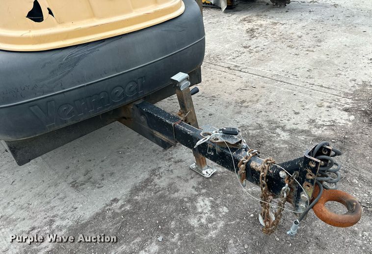 image for item DS4252 2010 Vermeer  BC1500 wood chipper