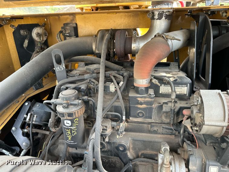 image for item DS4252 2010 Vermeer  BC1500 wood chipper