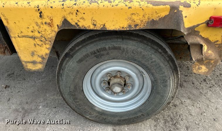 image for item DS4252 2010 Vermeer  BC1500 wood chipper