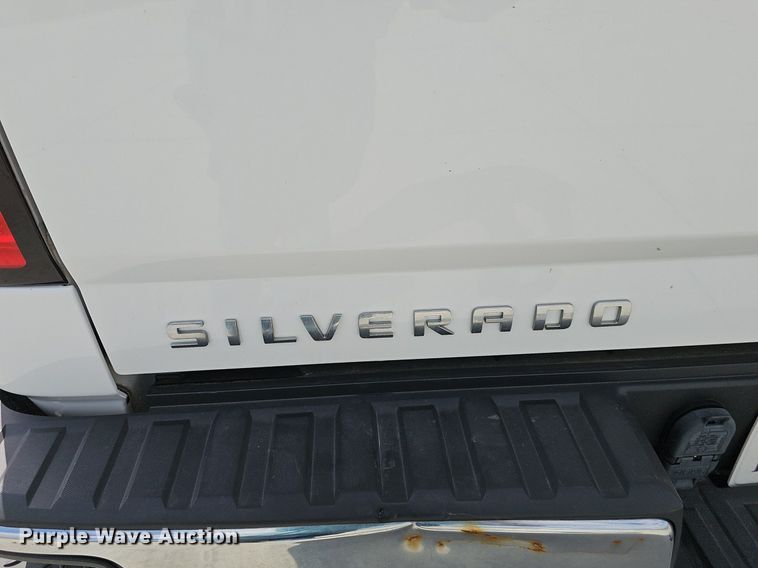 image for item DS4709 2018 Chevrolet Silverado 1500 Double Cab pickup truck