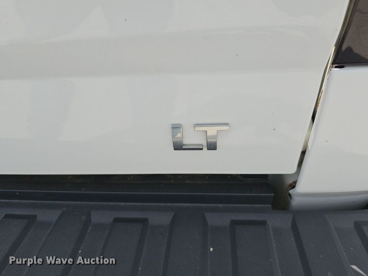 image for item DS4709 2018 Chevrolet Silverado 1500 Double Cab pickup truck