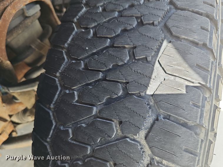 image for item DS4709 2018 Chevrolet Silverado 1500 Double Cab pickup truck