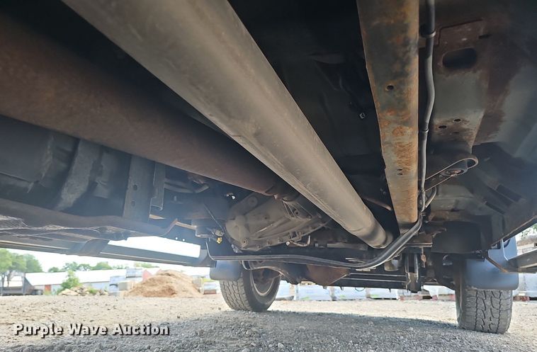 image for item DS4712 2012 Ford F350 Super Duty Lariat Crew Cab pickup truck