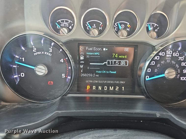 image for item DS4712 2012 Ford F350 Super Duty Lariat Crew Cab pickup truck