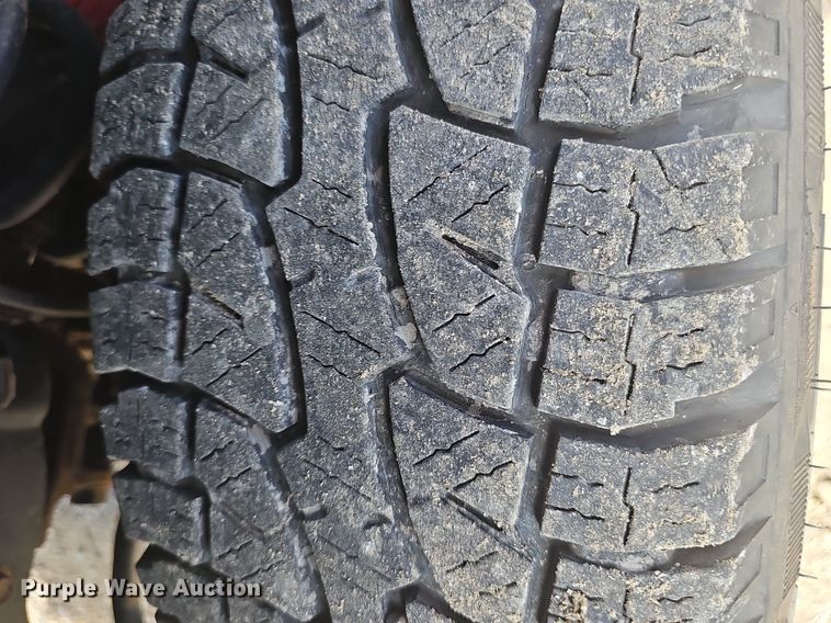 image for item DS4712 2012 Ford F350 Super Duty Lariat Crew Cab pickup truck