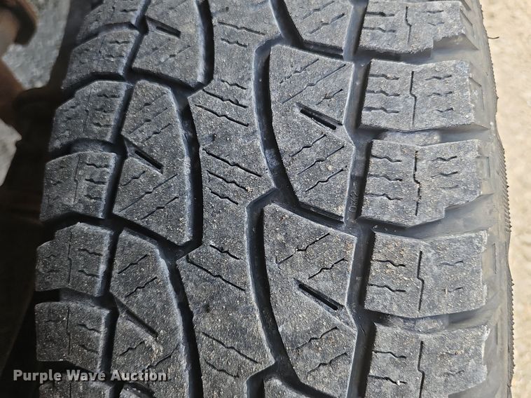 image for item DS4712 2012 Ford F350 Super Duty Lariat Crew Cab pickup truck