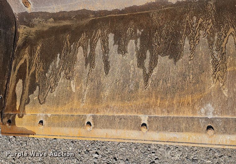 image for item DS4713 2014 John Deere 320E skid steer loader