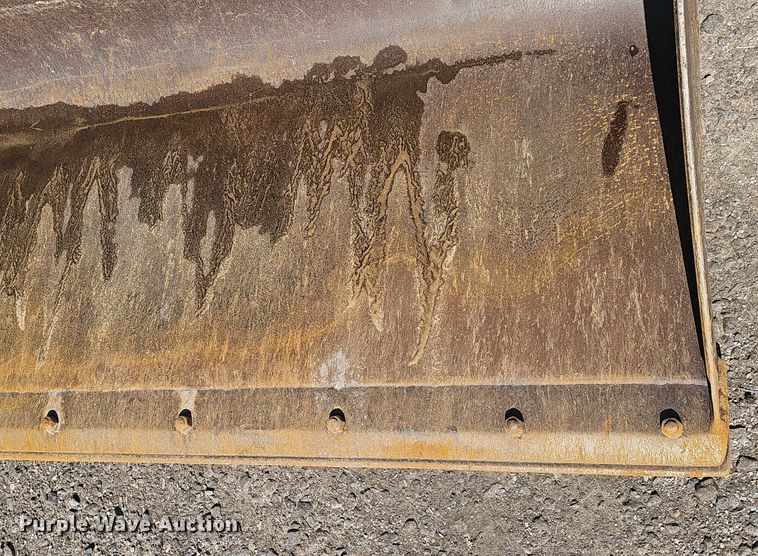 image for item DS4713 2014 John Deere 320E skid steer loader