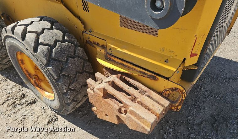 image for item DS4713 2014 John Deere 320E skid steer loader