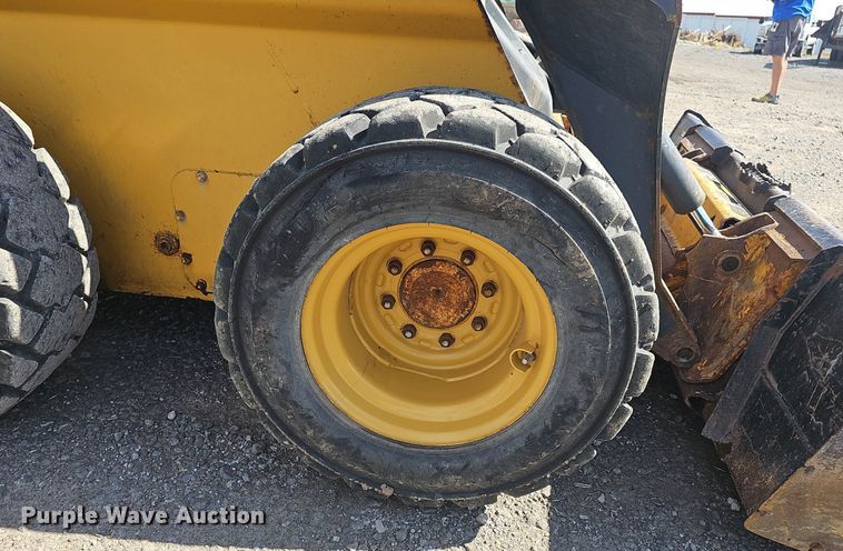 image for item DS4713 2014 John Deere 320E skid steer loader