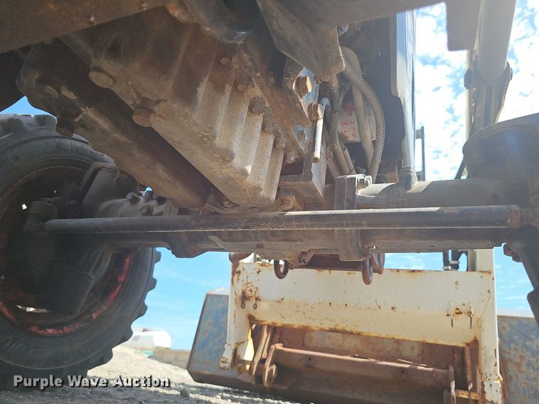 image for item DS4714 Bobcat CT445 MFWD tractor