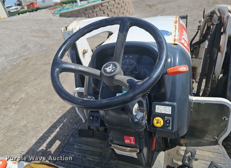 image for item DS4714 Bobcat CT445 MFWD tractor