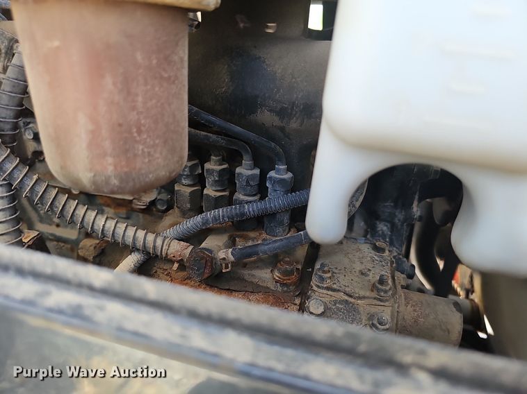 image for item DS4714 Bobcat CT445 MFWD tractor