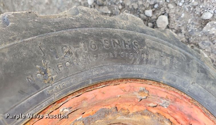 image for item DS4714 Bobcat CT445 MFWD tractor