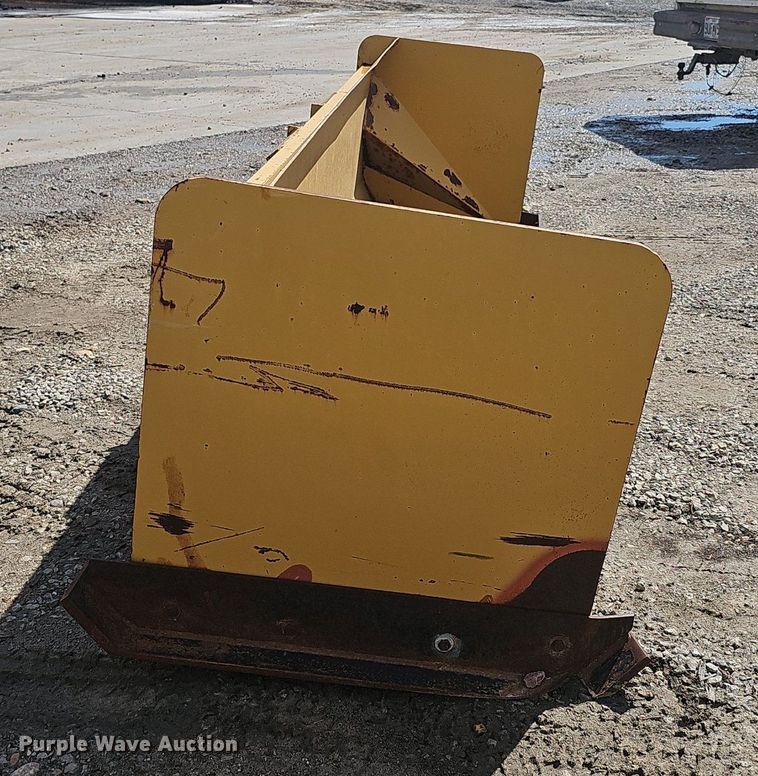 image for item DS4715 Skid steer snow pusher