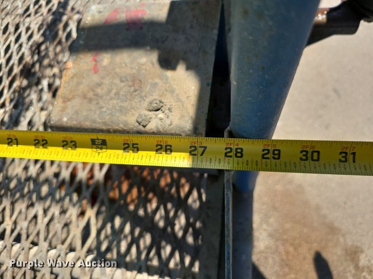 image for item DS4742 2000 Genie Z-30/20N vertical lift