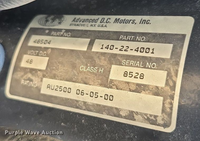 image for item DS4742 2000 Genie Z-30/20N vertical lift