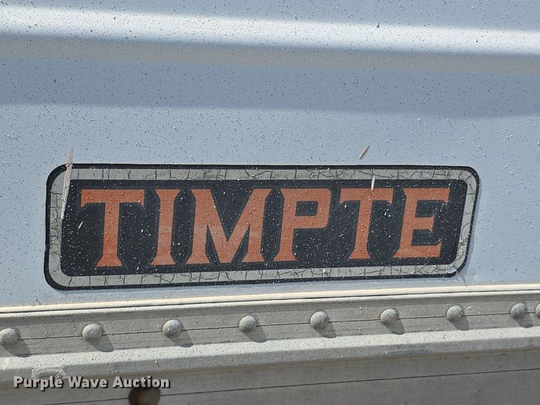 image for item DS4743 2000 GMC C6500 box truck