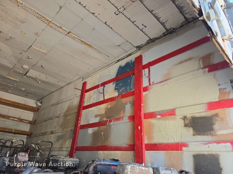 image for item DS4743 2000 GMC C6500 box truck