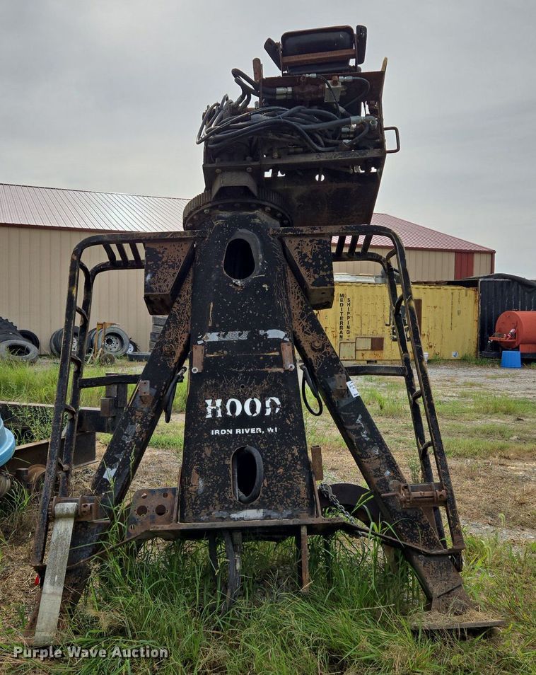 image for item DT7750 Hood 7000 truck mounted grapple 