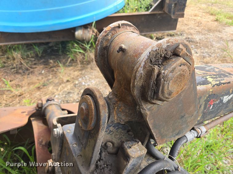 image for item DT7750 Hood 7000 truck mounted grapple 