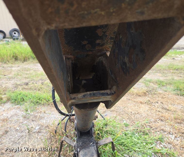 image for item DT7750 Hood 7000 truck mounted grapple 