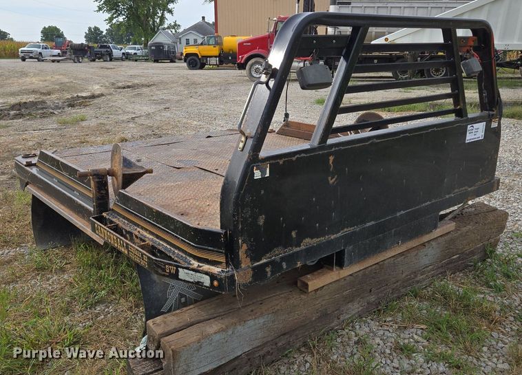 image for item DT7751 Cannonball hydraulic bale bed