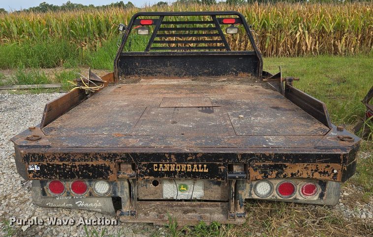 image for item DT7751 Cannonball hydraulic bale bed