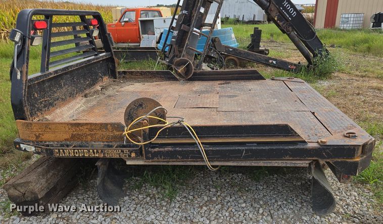 image for item DT7751 Cannonball hydraulic bale bed