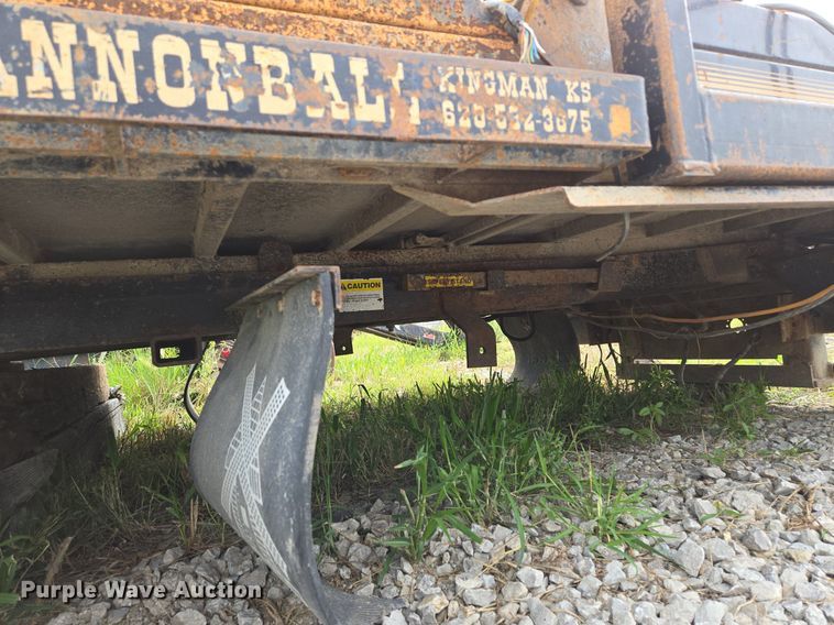 image for item DT7751 Cannonball hydraulic bale bed