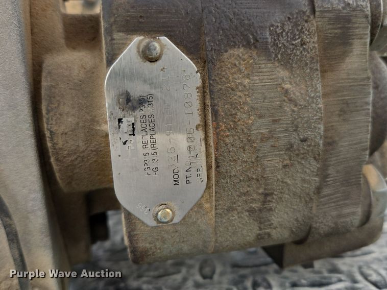 image for item DT7751 Cannonball hydraulic bale bed