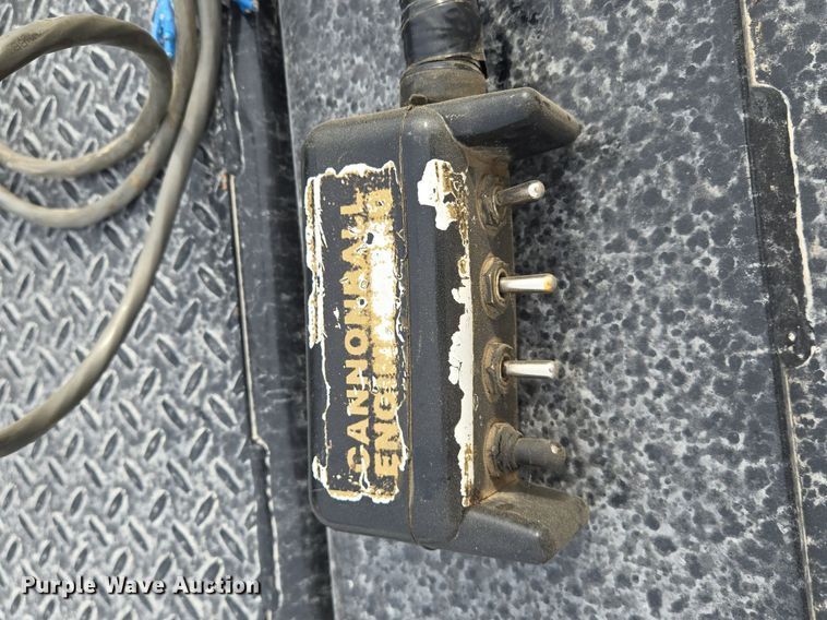 image for item DT7751 Cannonball hydraulic bale bed