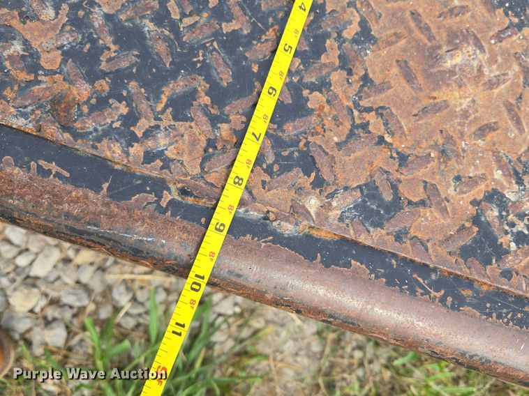 image for item DT7751 Cannonball hydraulic bale bed