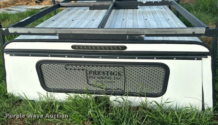 image for item DX1023 Pickup truck topper