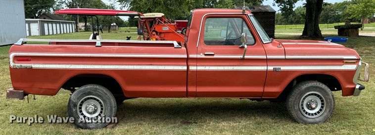 image for item DX1046 1976 Ford F100 pickup truck