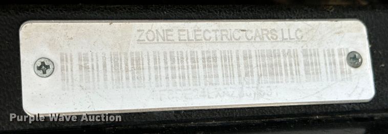 image for item DX1047 2010 Zone golf cart