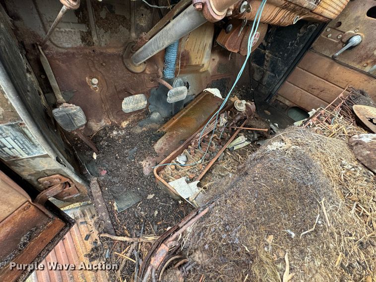 image for item DX1051 GMC pickup truck