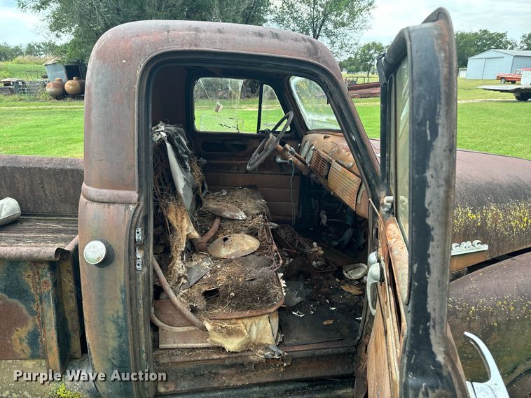 image for item DX1051 GMC pickup truck