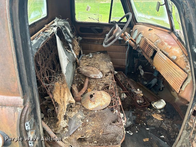 image for item DX1051 GMC pickup truck